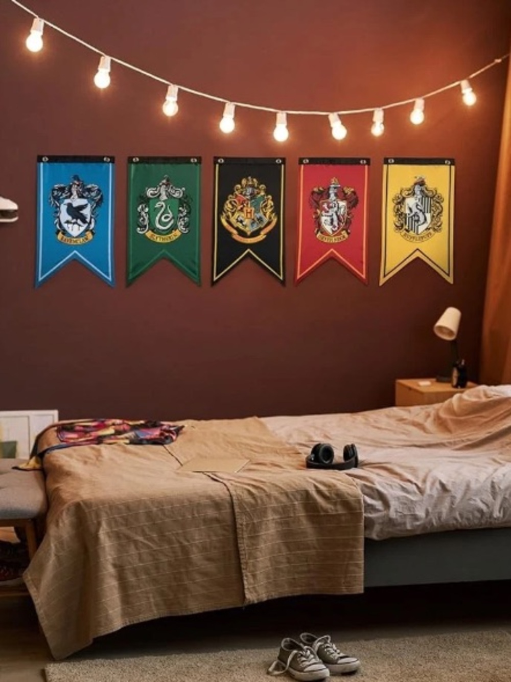 Harry Potter House Banners Flag Set Of 5–NEW - Picture 3 of 8